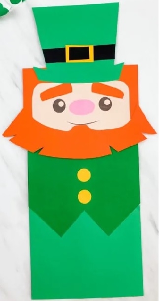Leprechaun Paper Bag Puppet
